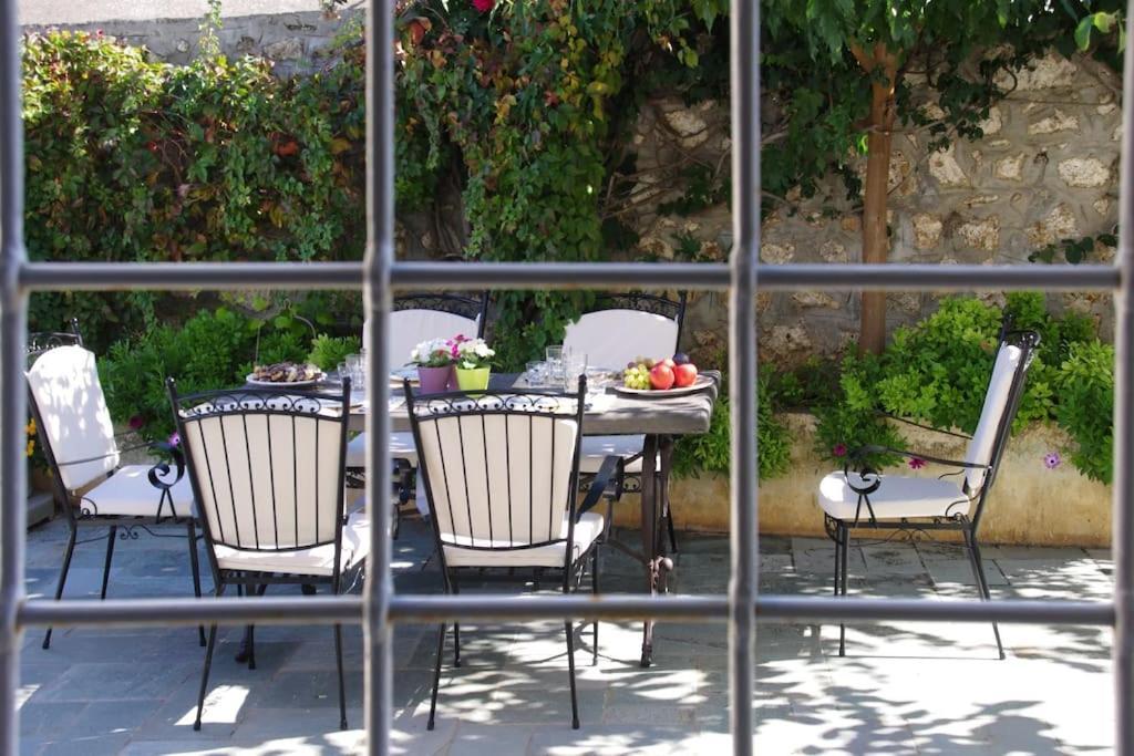 Villa 1853, Spetses Ground Floor 외부 사진